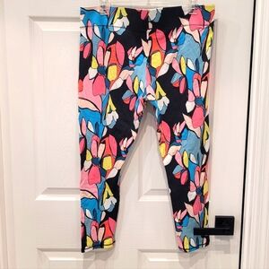 Capri leggins with comfortable wide waist band sz L